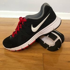Men’s Nike Revolution 2 Running Shoes
